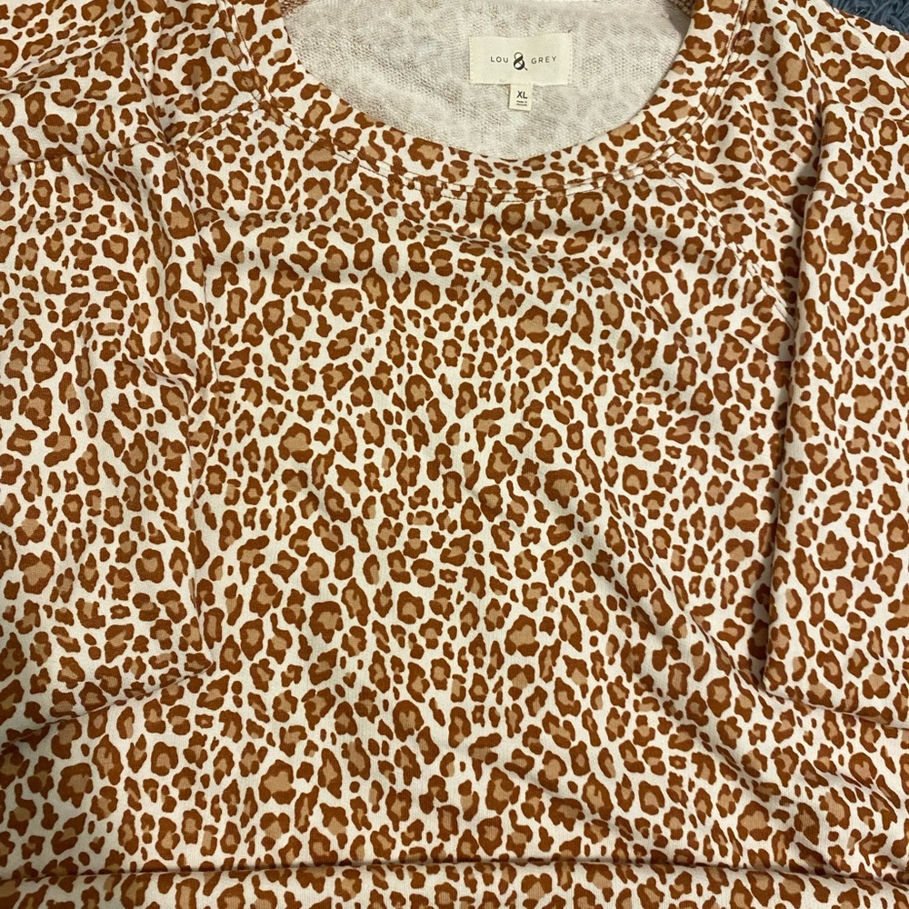 Lou and Grey sweat sweater